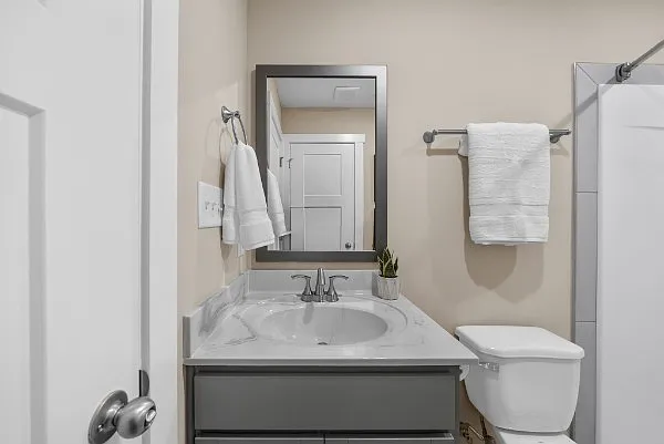 323 Wisteria Ln — Photo 15