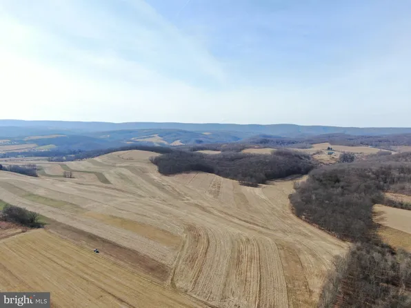 67 King Saint Clair Rd, Osterburg, PA 16667
