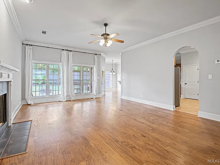 1694 Pebble Creek Dr — Photo 26