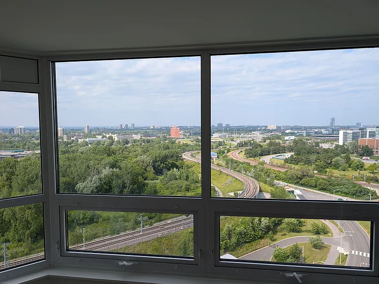 1500 Riverside Dr #1902 — Photo 9