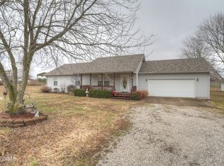 9909 Reindeer Dr, Granby, MO 64844