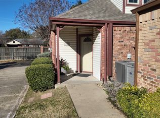 4127 Hollow Oak Dr, Dallas, TX 75287