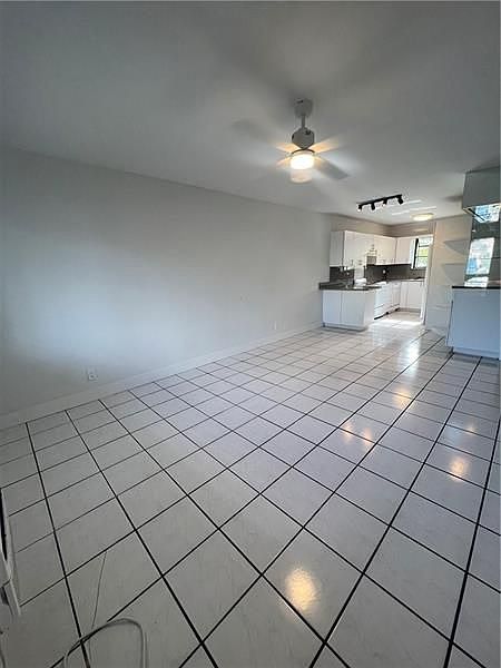 1st image of 1810 E Oakland Park Blvd APT 17