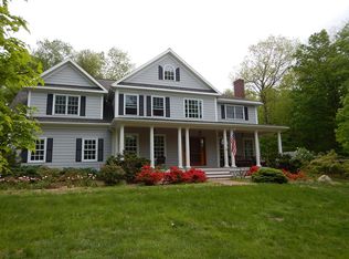 126 New Rd, Avon, CT 06001