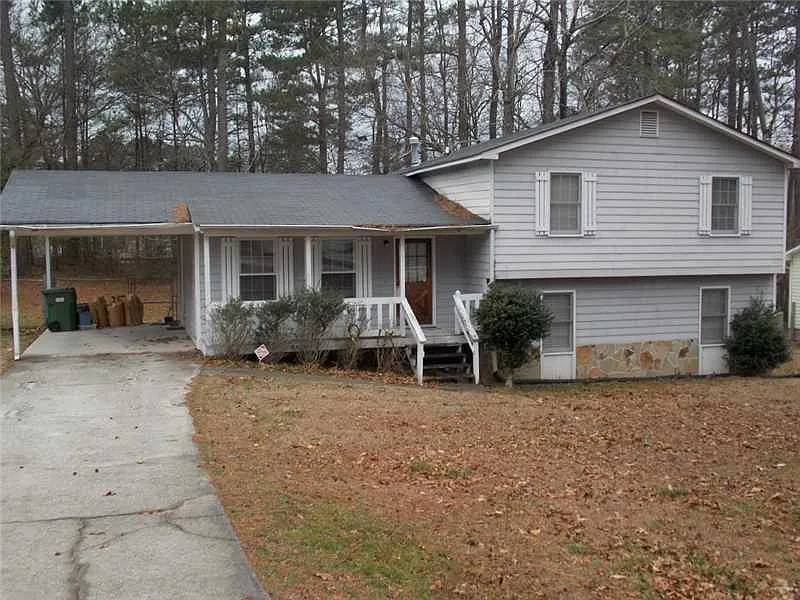 2543 Hewatt Rd photo 1