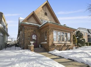 737 Blaine Ave, Racine, WI 53405