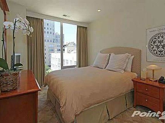 5th image of 1750 Taylor St Unit 303