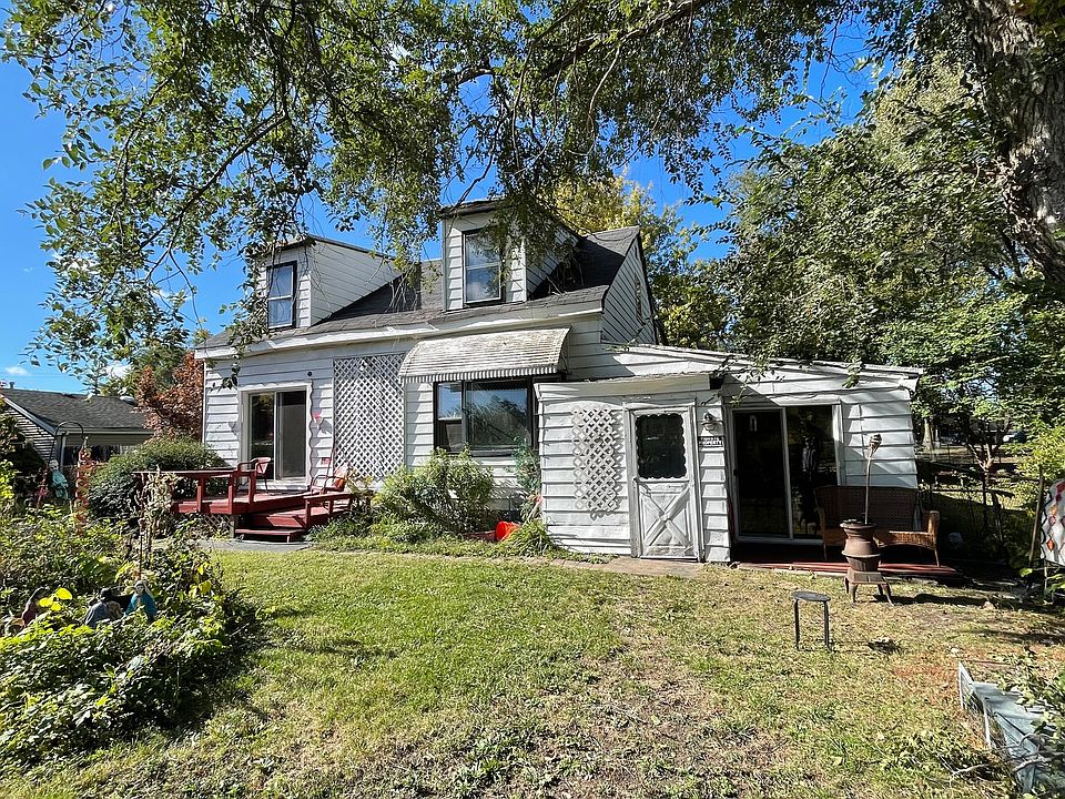 1st image of 9940 Melvina Ave