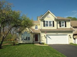 1N140 West St, Carol Stream, IL 60188