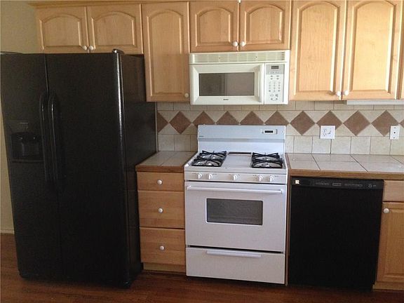 5th image of 6547 Saint Moritz Ave