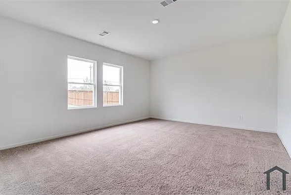 1876 Lockhart Dr — Photo 12