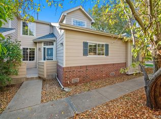 132 W Sterne Pkwy, Littleton, CO 80120
