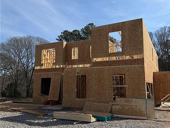 2nd image of 6002 Little Ridge Rd