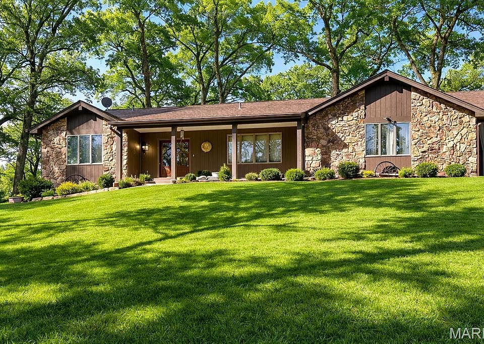1st image of 1327 Chatillon Estates Dr