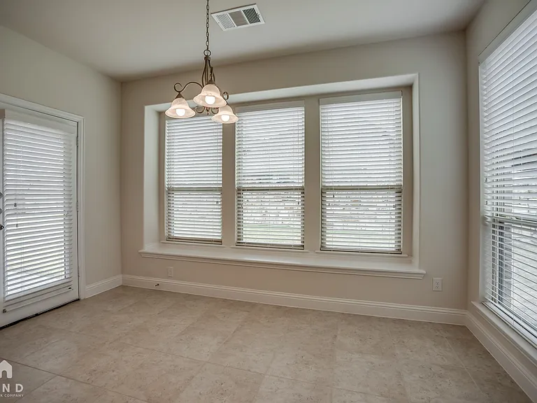 3324 Damsel Sauvage Ln — Photo 15