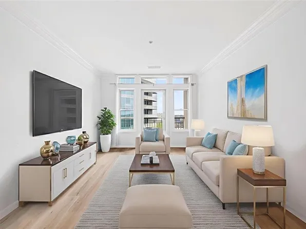 3334 Peachtree Rd NE APT 905, Atlanta, GA 30326