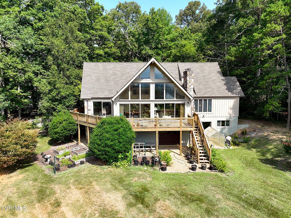 1st image of 235 Noellwood Dr