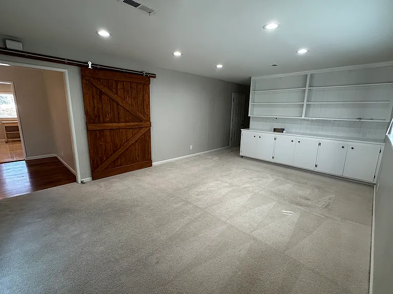 3908 Beechwood Dr — Photo 14