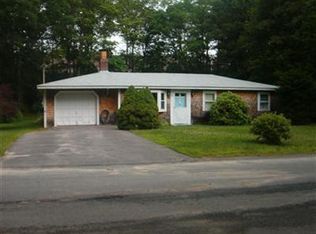 38 Williams Ave, Pocasset, MA 02559