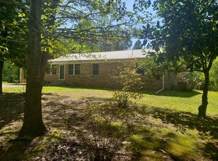 1115 Barren Springs Rd, Hollow Rock, TN 38342