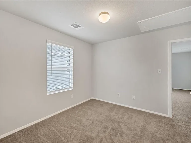 116 Honeybee Ln — Photo 18