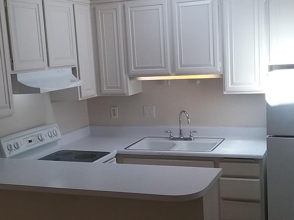 2nd image of 3700 E Calle De Ricardo APT 5