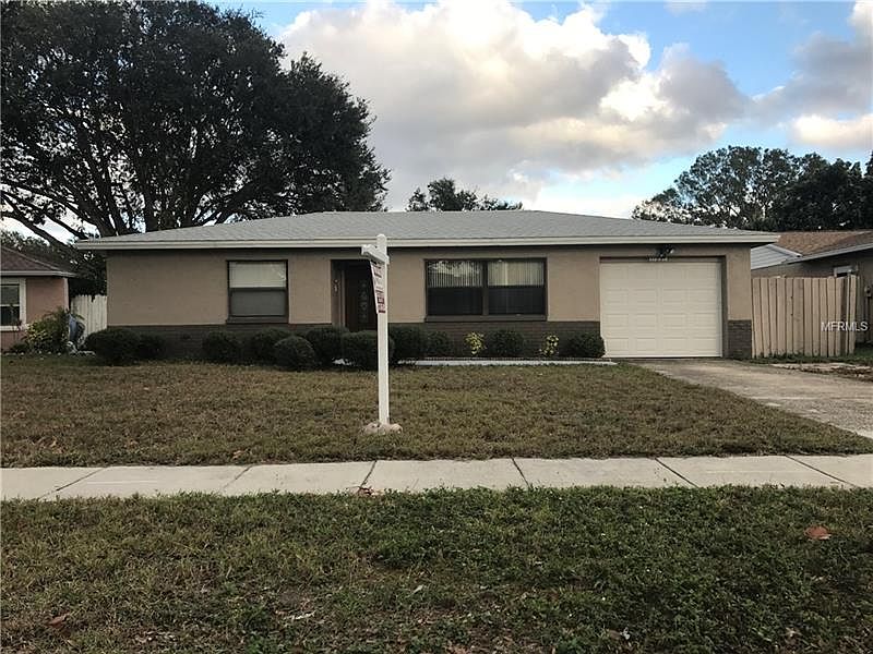 1st image of 11031 Oakhaven Dr