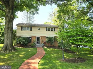 56 Northview Dr, Lancaster, PA 17601