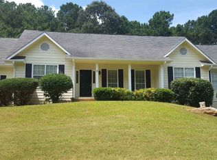 290 Braemar Rd, Fayetteville, GA 30215