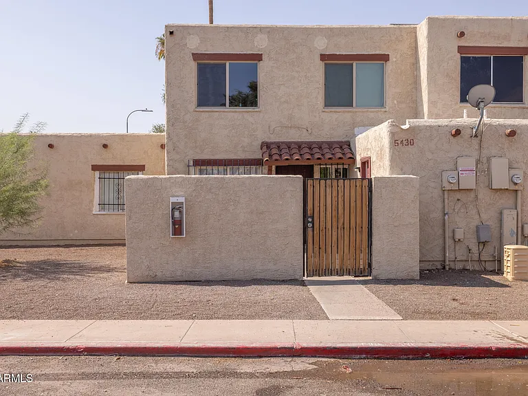 5430 W Culver St — Photo 2