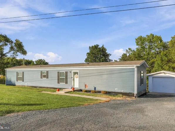 1371 Wakeman Mill Rd, Front Royal, VA 22630