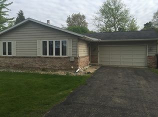 1020 S Shore Dr, Portage, MI 49002