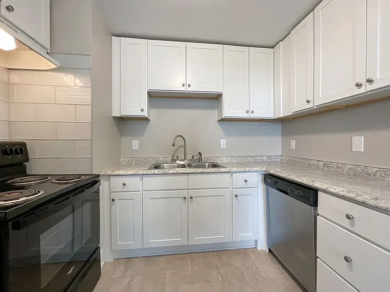 2232 Falmouth Rd — Photo 15