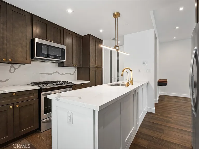 106 Breakers Ln — Photo 19