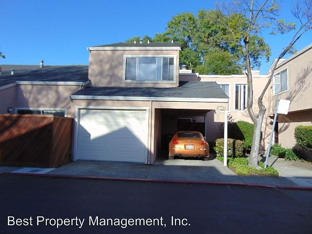 1st image of 27716 Medlar Dr