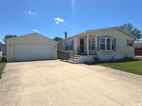 155 Scarlet Dr #155, Manteno, IL 60950