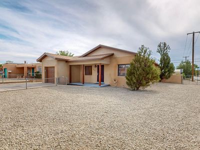 537 Espanola St NE, Albuquerque, NM, 87108