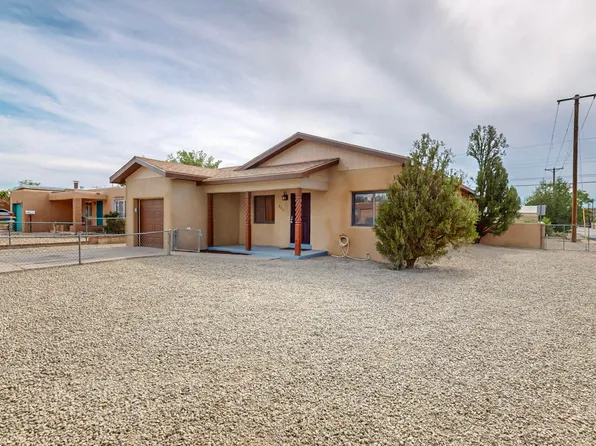 537 Espanola St NE, Albuquerque, NM 87108