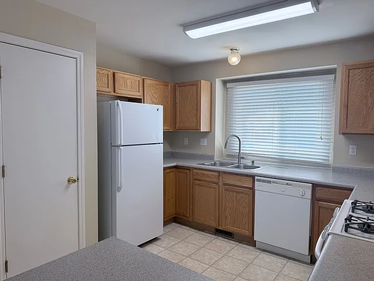 12553 Catch Pen Rd — Photo 6