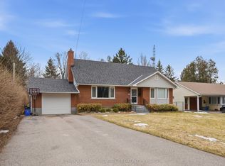 449 King St E, Cobourg, ON K9A 1M7