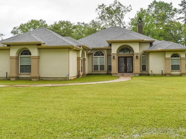 10165 Greenleaf Blvd, Hammond, LA 70401
