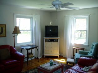 27 Westside Ave, North Attleboro, MA 02760