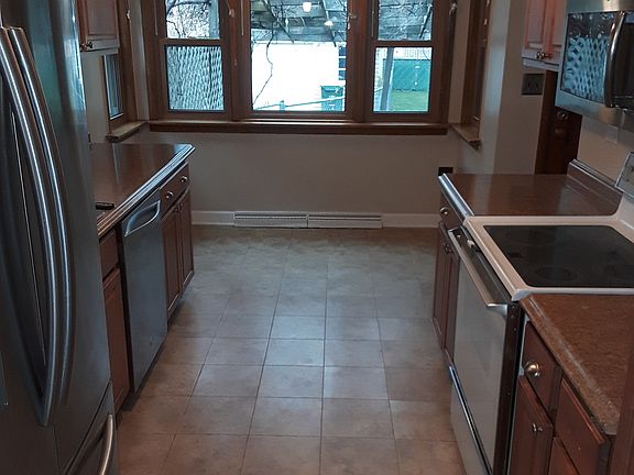 5th image of 7510 W Lawler Ave