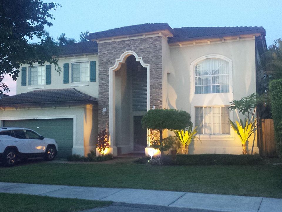 2nd image of 1451 SW 154th Ct