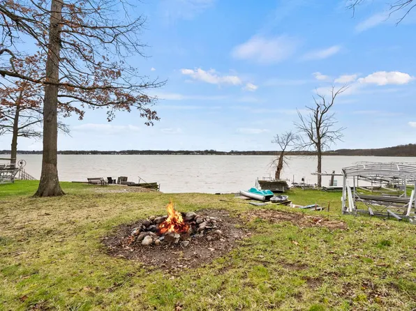 120ED 40th Ln, Hamilton, IN 46742