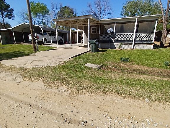 2nd image of 416747 Delaware Dr