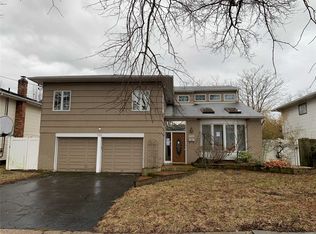 752 Marilyn Ln, Baldwin, NY 11510