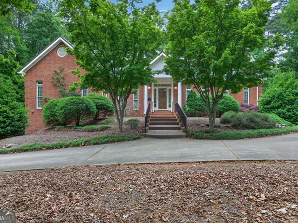 110 Greystone Dr, Bremen, GA 30110