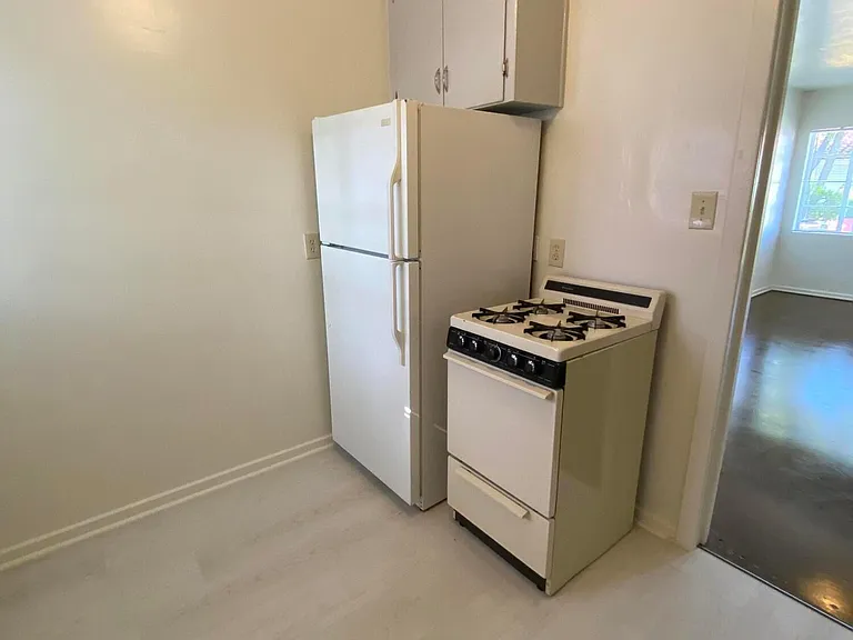 1530 W Mulberry Dr — Photo 9