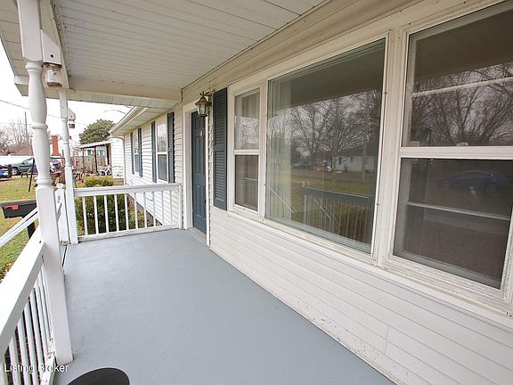 5th image of 1181 N Pine St